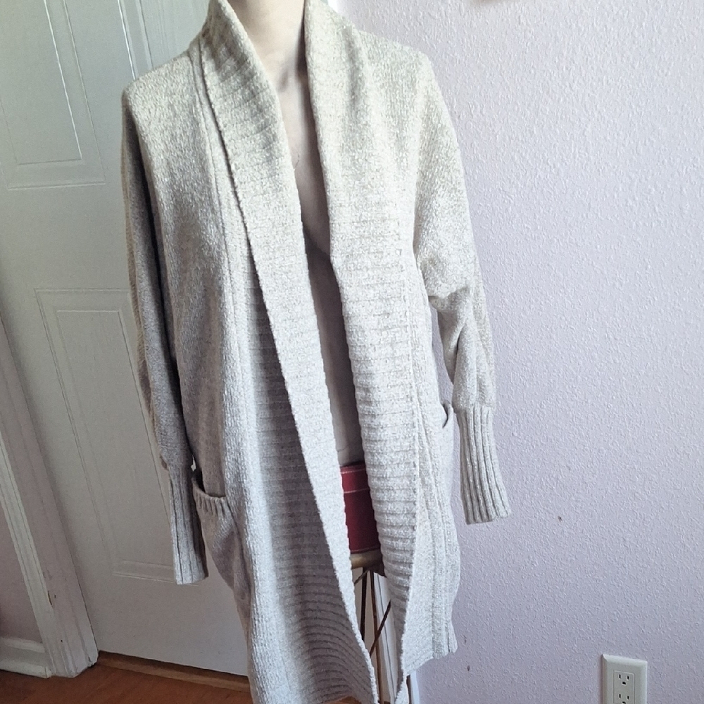 Cupcakes & Cashmere Cream Shawl Collar Cardigan